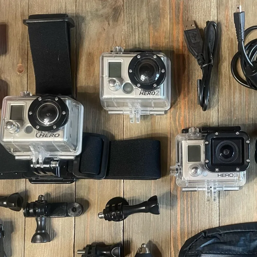 GOPRO HERO1 HERO2 HERO3 Bundle + Tons of Accessories